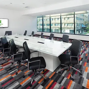 Hotel&suites - Centre-ville Ouest, An Ihg Montréal