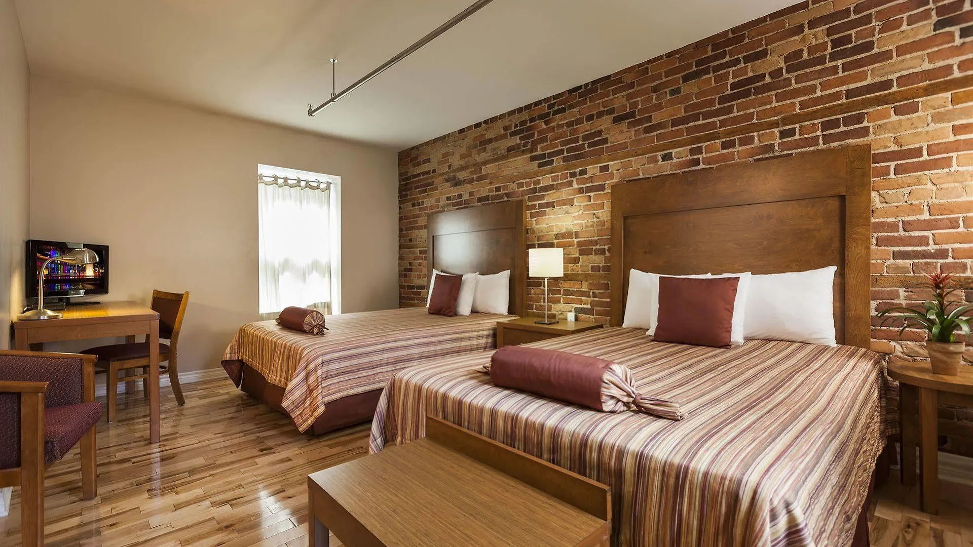 Hotel Quartier Des Spectacles Montreal